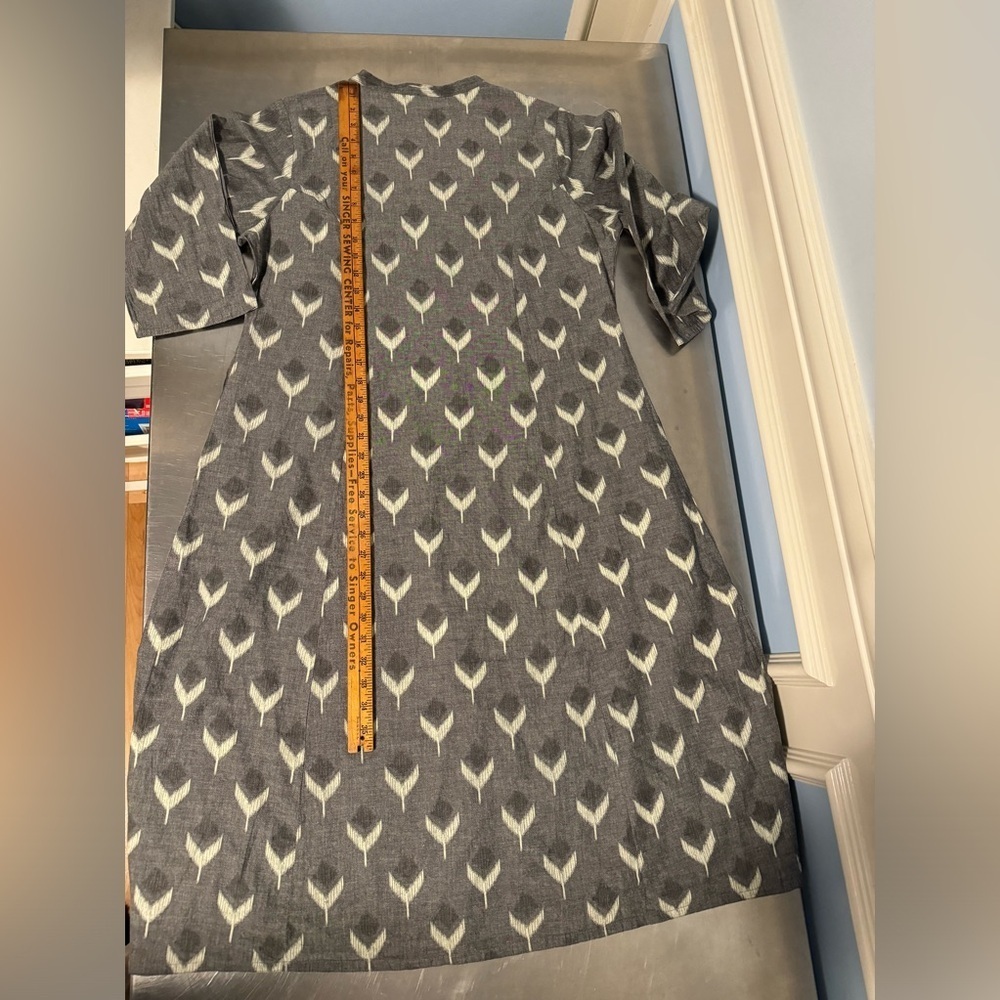 Utsa Grey Ikat Floral A-Line Kurta - Picture 10 of 13